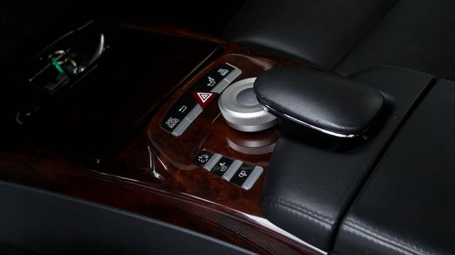 S500 實車實價! ABS I-KEY 電動尾門 SRS 天窗 換檔快撥 循跡防滑 摸門 定速 恆溫空調 電動座椅*4  第10張相片