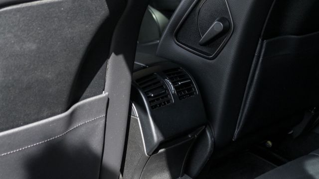 W204 C250 18吋鋁圈 中尾段四出閥門 安卓螢幕 原廠LED IKEY全  第11張相片