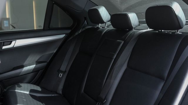 W204 C250 18吋鋁圈 中尾段四出閥門 安卓螢幕 原廠LED IKEY全  第14張相片