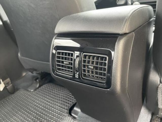 TOYOTA豐田 CAMRY  第13張相片
