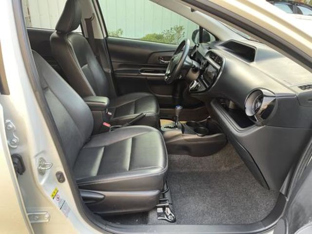 TOYOTA豐田 PRIUS C  第9張相片