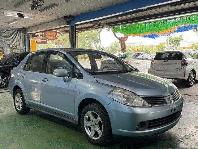 NISSAN日產 TIIDA  第3張相片