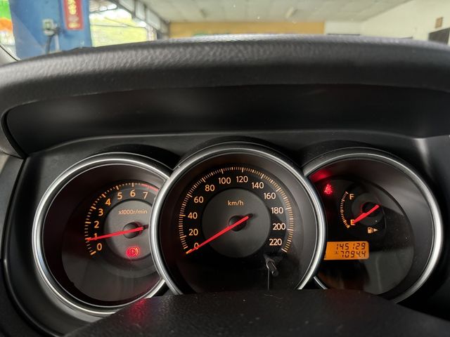 NISSAN日產 TIIDA  第14張相片