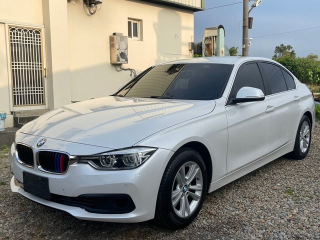 BMW寶馬 318I  第1張相片