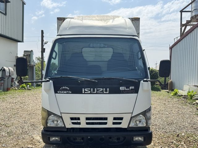 ISUZU五十鈴 ELF  第2張相片
