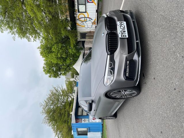 BMW寶馬 540I  第3張相片