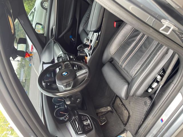 BMW寶馬 540I  第7張相片