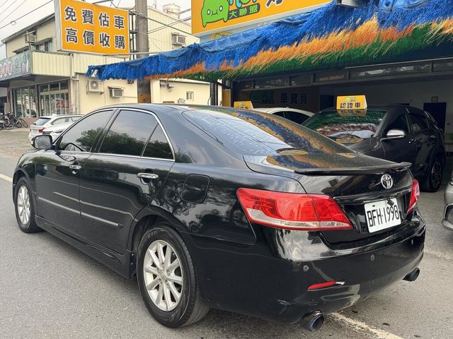 TOYOTA豐田 CAMRY  第3張相片