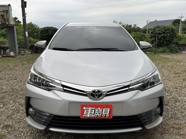 TOYOTA豐田 ALTIS  第2張相片