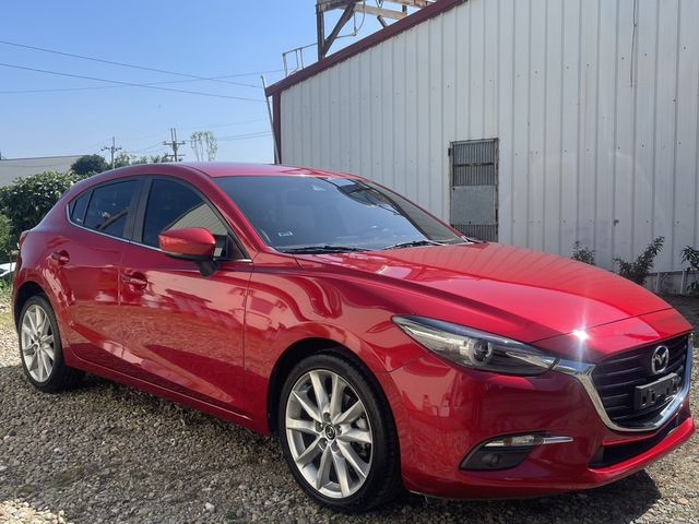 MAZDA馬自達 MAZDA 3  第3張相片