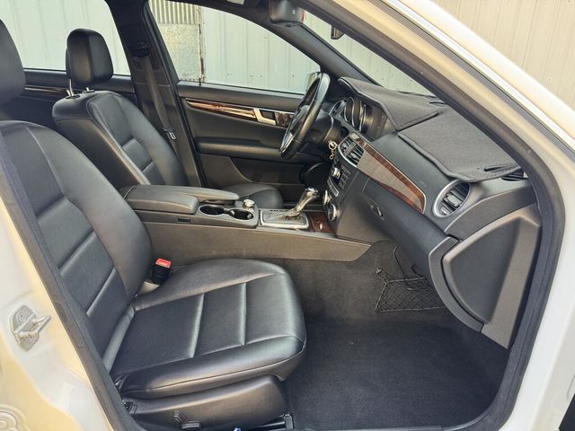 M-BENZ賓士 C250  第10張相片