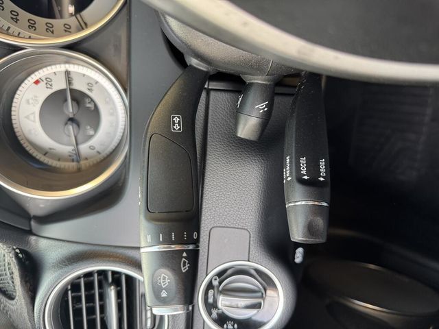 M-BENZ賓士 C250  第16張相片