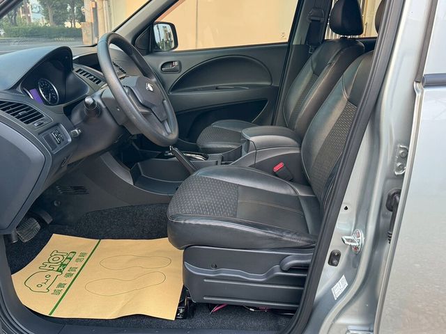 MITSUBISHI三菱 ZINGER  第7張相片