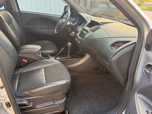 MITSUBISHI三菱 ZINGER  第8張相片