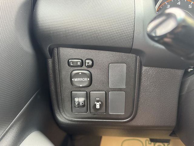 TOYOTA豐田 WISH  第16張相片