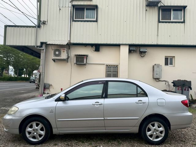 TOYOTA豐田 ALTIS  第4張相片