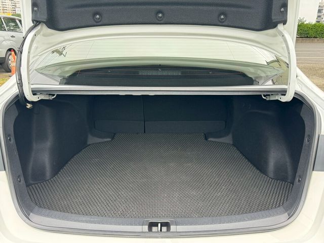 TOYOTA豐田 ALTIS  第5張相片
