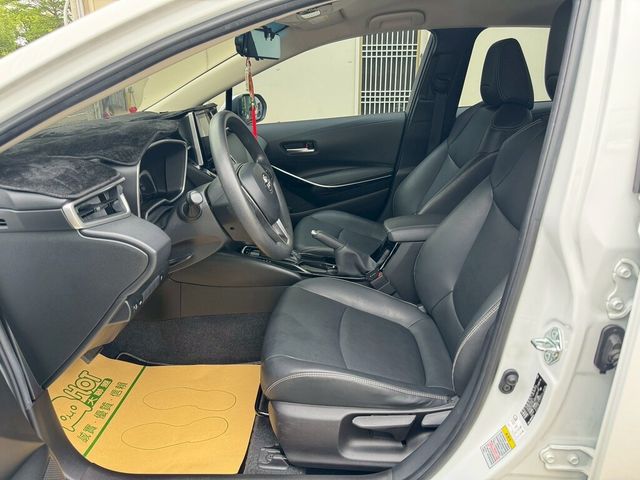 TOYOTA豐田 ALTIS  第6張相片