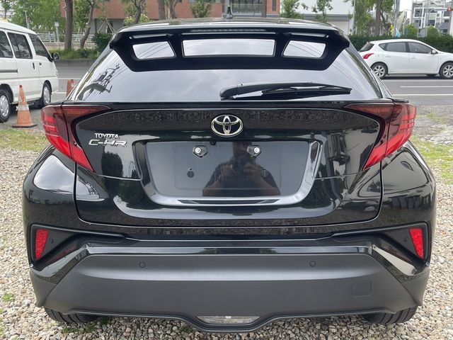 TOYOTA豐田 C-HR  第6張相片