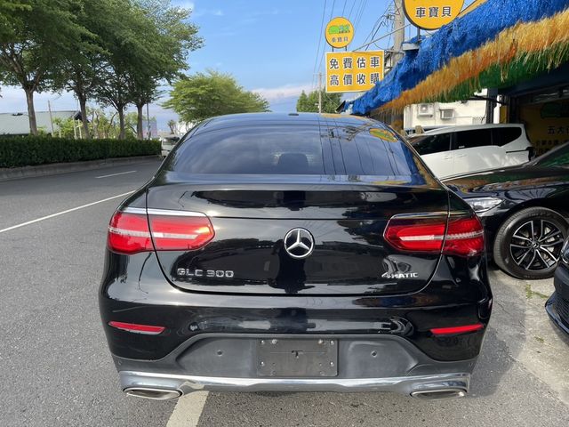M-BENZ賓士 GLC300 AMG COUPE  第5張相片