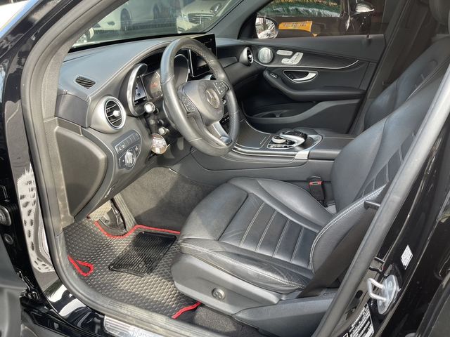M-BENZ賓士 GLC300 AMG COUPE  第6張相片