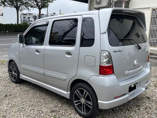 SUZUKI鈴木 SOLIO  第7張相片