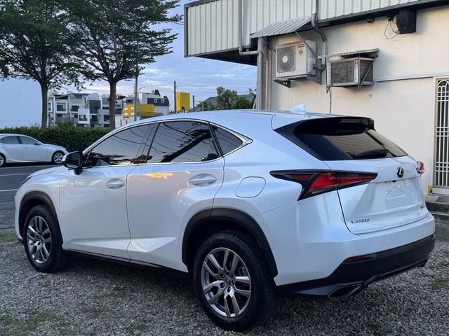 LEXUS凌志 NX300  第4張相片