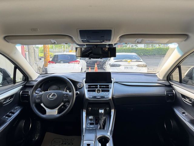 LEXUS凌志 NX300  第13張相片