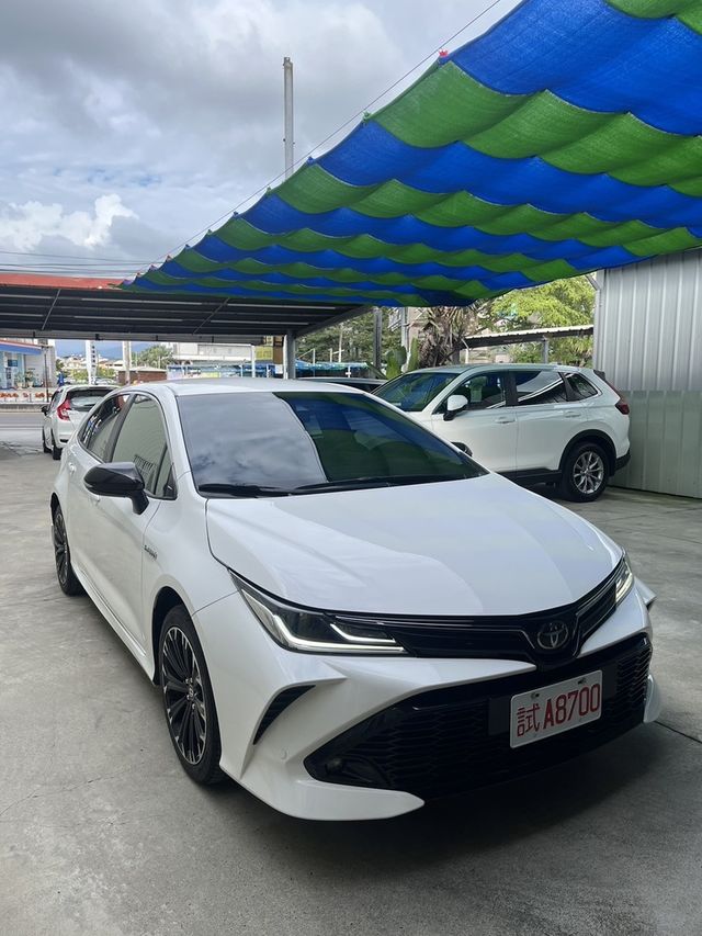 TOYOTA豐田 COROLLA ALTIS HYBRID  第3張相片