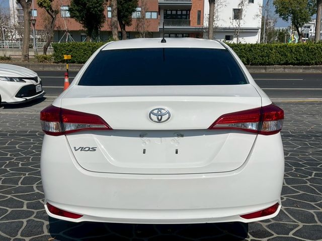 TOYOTA豐田 VIOS  第6張相片