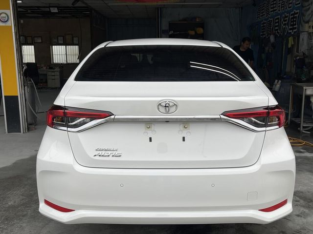 TOYOTA豐田 ALTIS  第5張相片