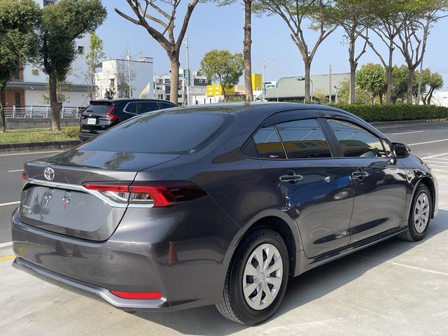 TOYOTA豐田 ALTIS  第5張相片