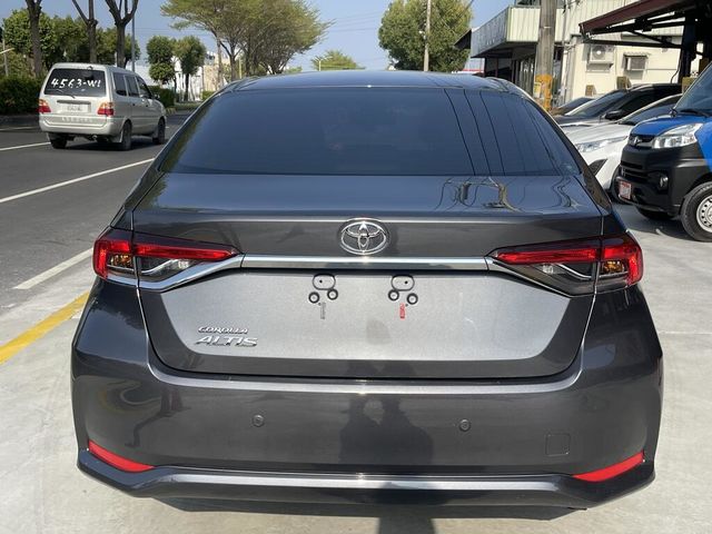 TOYOTA豐田 ALTIS  第6張相片