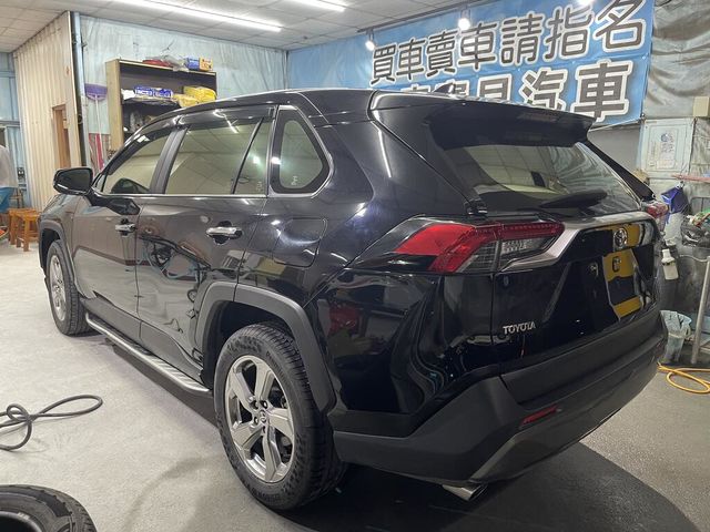 TOYOTA豐田 RAV4  第4張相片