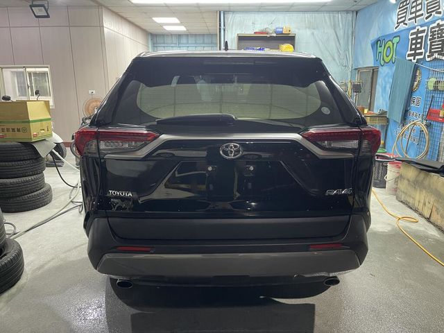 TOYOTA豐田 RAV4  第5張相片