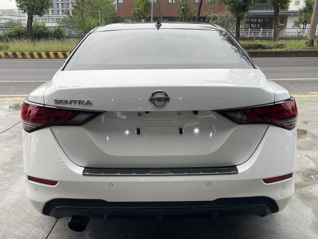 NISSAN日產 SENTRA  第6張相片