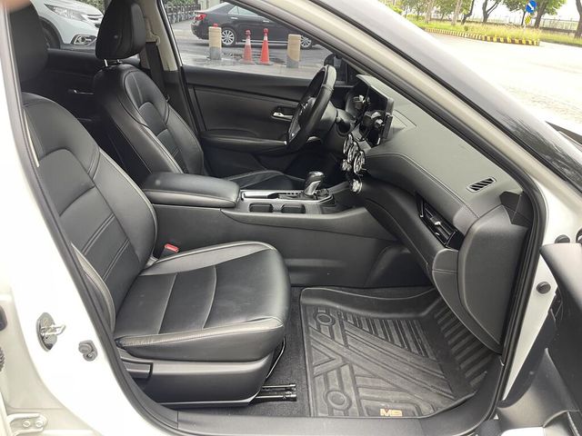 NISSAN日產 SENTRA  第9張相片