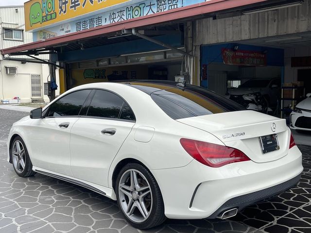 M-BENZ賓士 CLA250  第5張相片