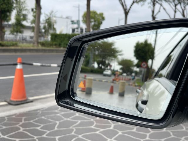 M-BENZ賓士 CLA250  第18張相片