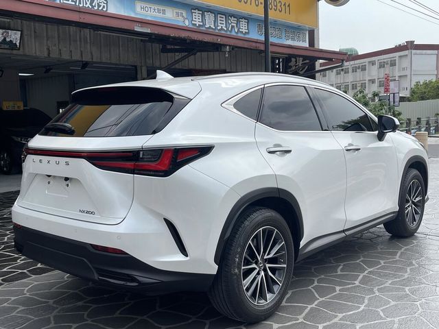 LEXUS凌志 NX200  第5張相片
