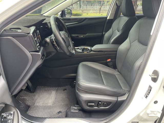 LEXUS凌志 NX200  第10張相片