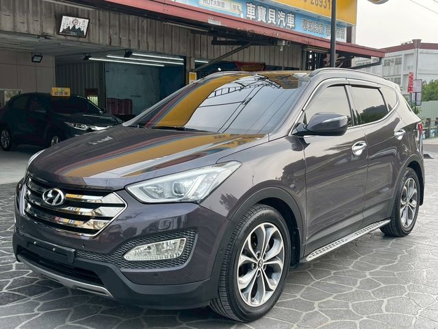 HYUNDAI現代 SANTA FE  第1張相片