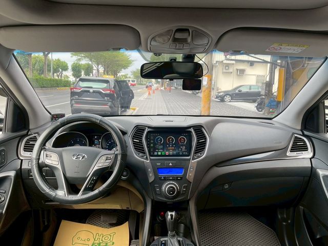 HYUNDAI現代 SANTA FE  第15張相片