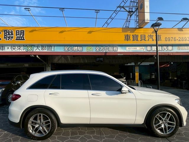 M-BENZ賓士 GLC250  第3張相片