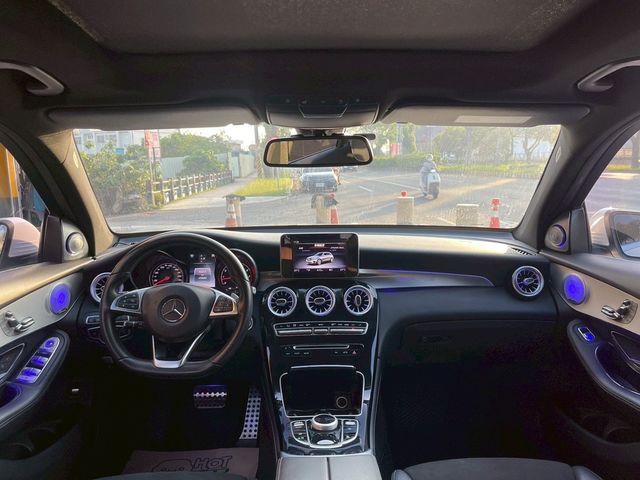 M-BENZ賓士 GLC250  第12張相片
