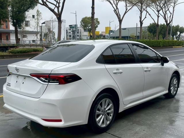 TOYOTA豐田 ALTIS  第5張相片