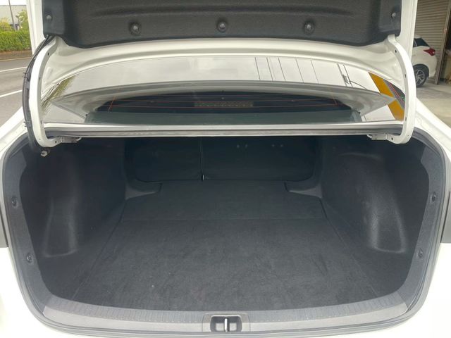 TOYOTA豐田 ALTIS  第8張相片