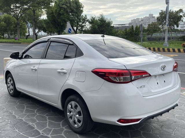 TOYOTA豐田 VIOS  第3張相片