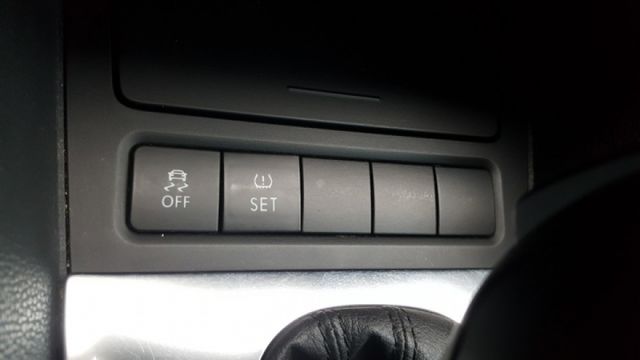 賞車前請先電話或LINE連絡預約!優惠賞車專線  第13張相片