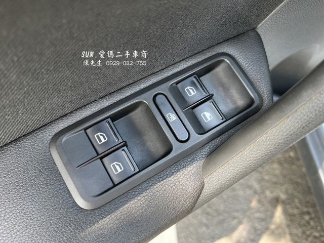 賞車前請先電話或LINE連絡預約!優惠賞車專線  第15張相片